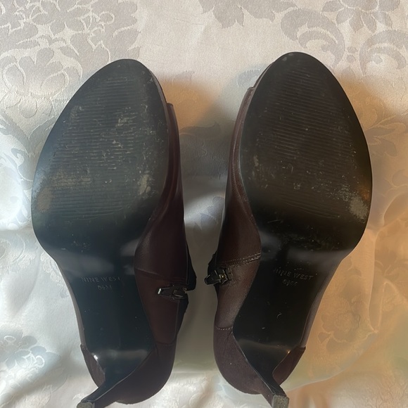 Nine West peep toe high heel booties brown leather and suede combo Sz 6.5 - Picture 5 of 6